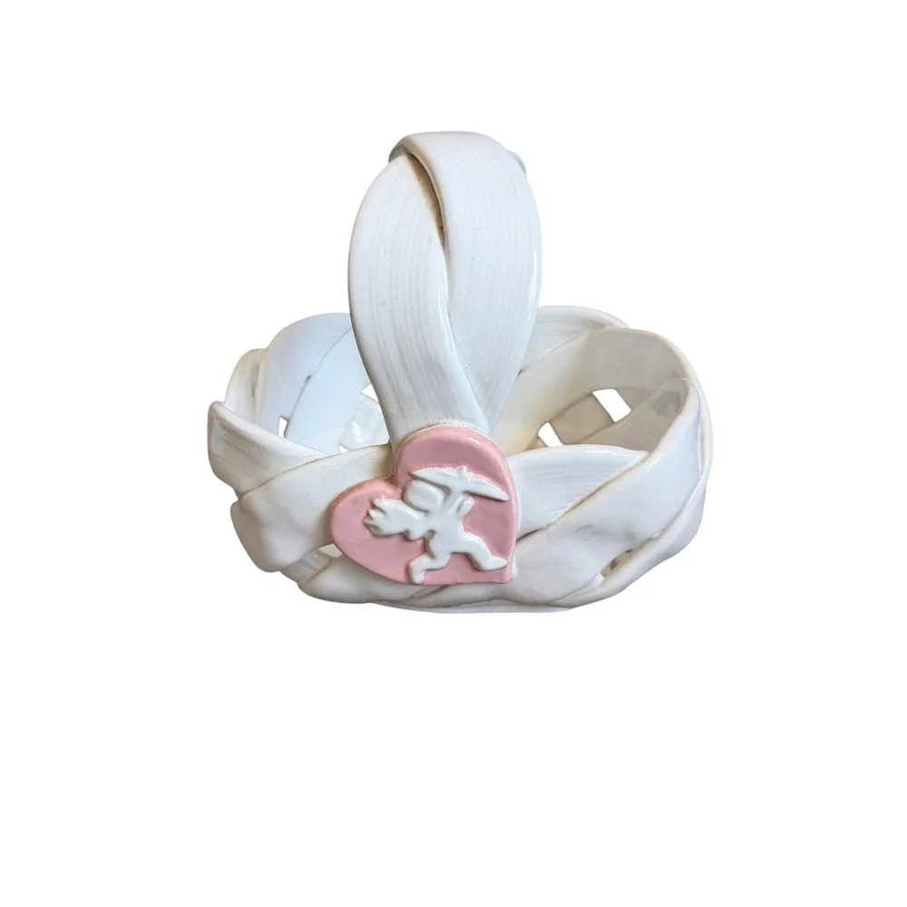 Berardos Portugal Ceramic Lattice Basket White Pink Heart Cupid Cherub 9 Inch
